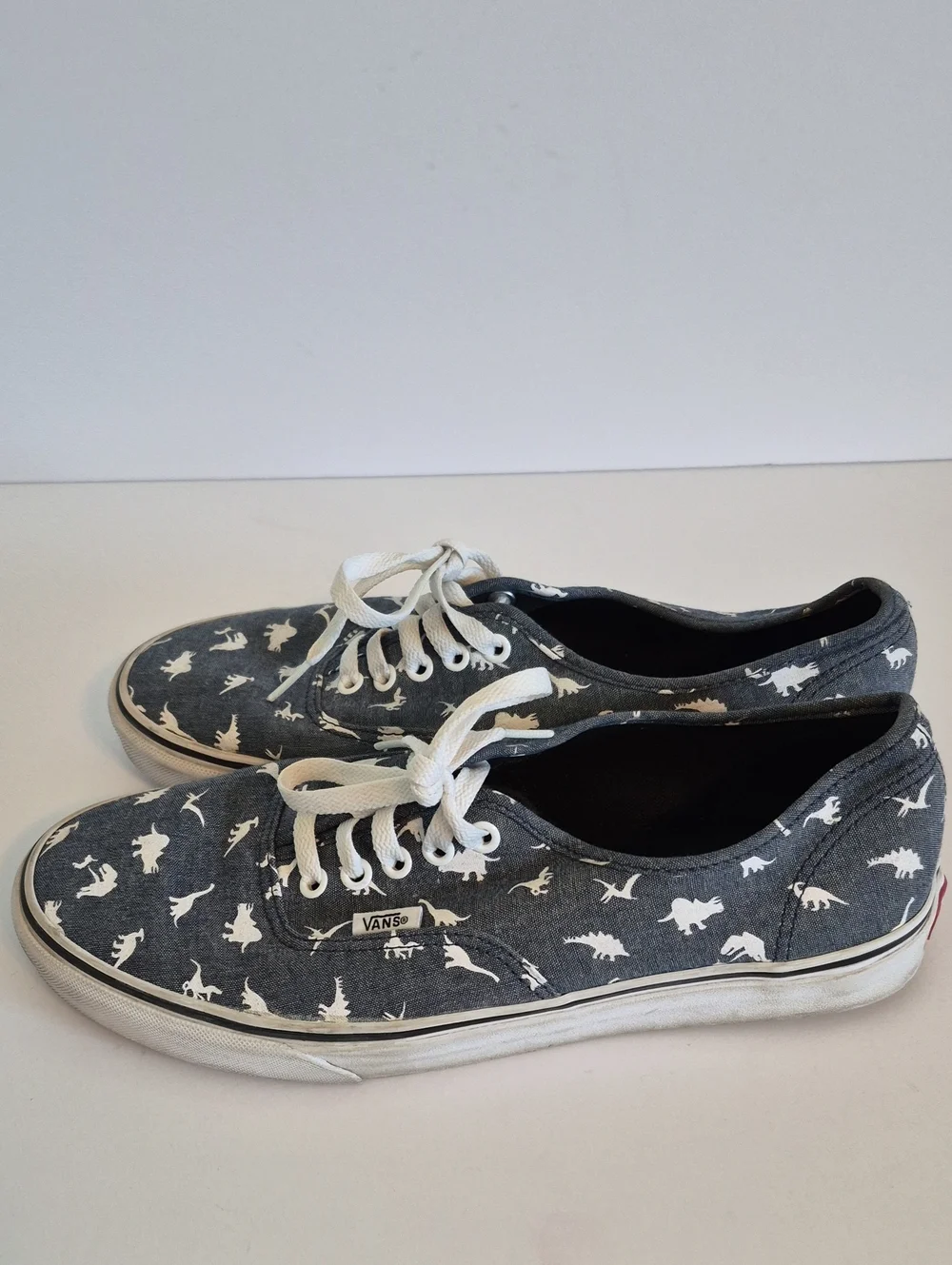 Dinosaur Denim Vans Tennis Shoes Unisex Size 9.5